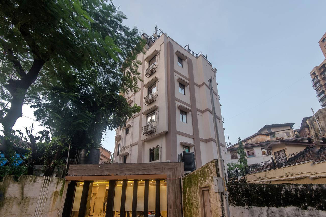 Oyo 9748 Hotel Girgaon Palace Mumbai Exterior foto